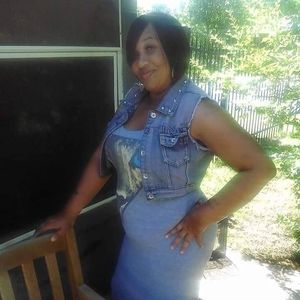 Meet your Posher, Renesia